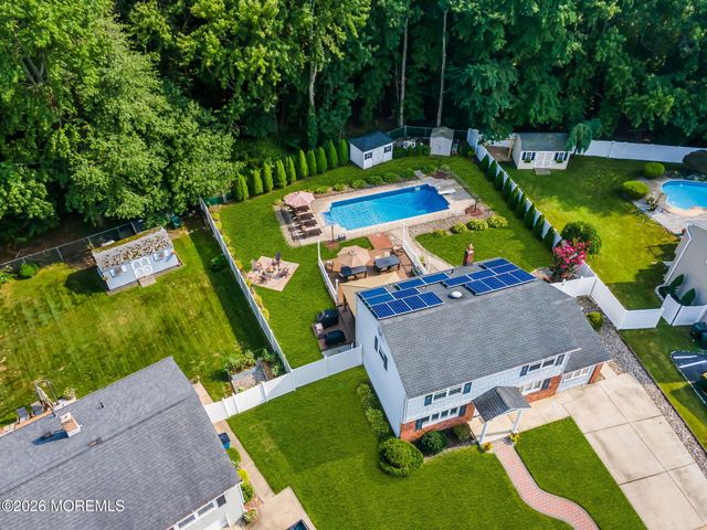 45 Croman Court, Hazlet, NJ 07730