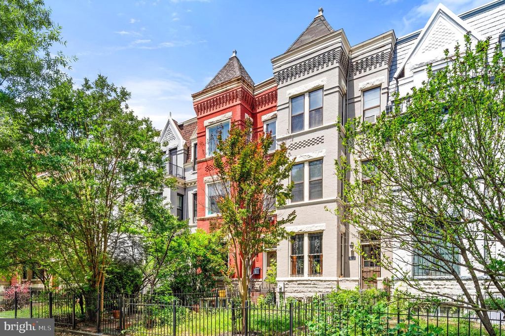 1349 IRVING ST NW, Washington, DC 20010