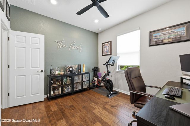 127 SE Courances Drive, Port St. Lucie, FL 34984
