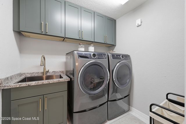 127 SE Courances Drive, Port St. Lucie, FL 34984