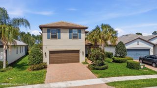 127 SE Courances Drive, Port St. Lucie, FL 34984