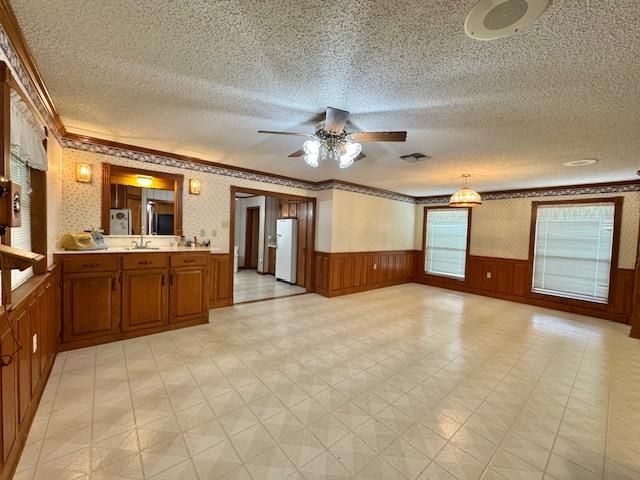 304 Holiday Dr, Houma, LA 70364