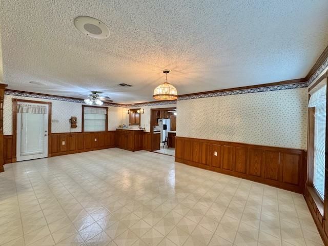 304 Holiday Dr, Houma, LA 70364