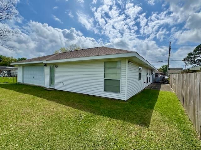 304 Holiday Dr, Houma, LA 70364