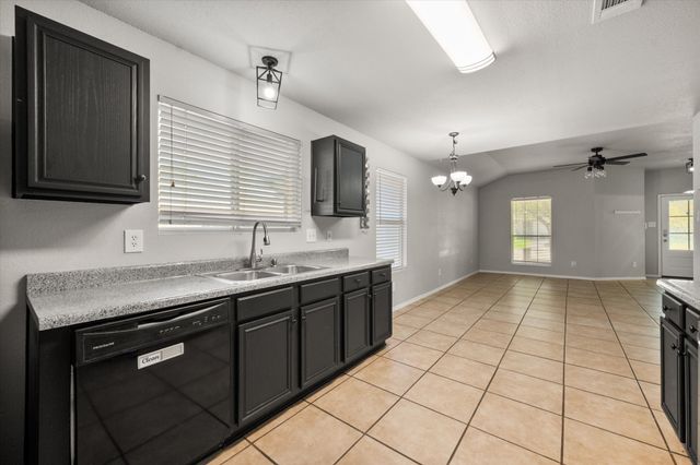 4548 Via James Jacob, Dallas, TX 75211