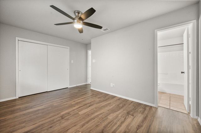4548 Via James Jacob, Dallas, TX 75211