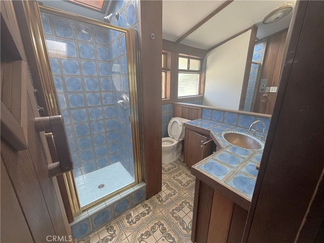 22238 Flanco Road, Woodland Hills, CA 91364