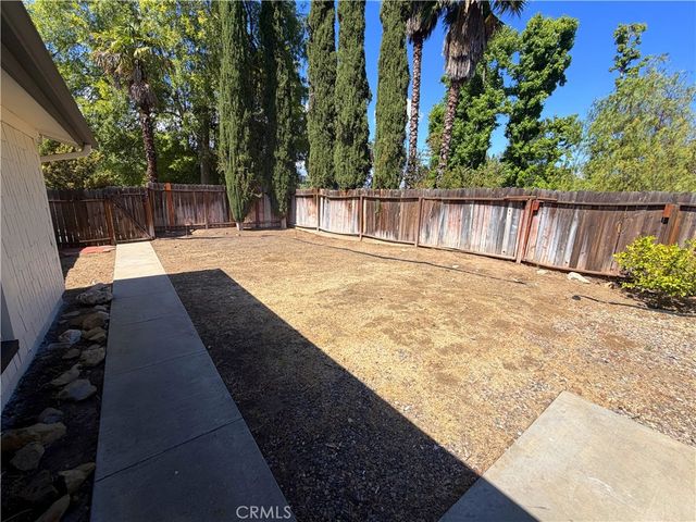 22238 Flanco Road, Woodland Hills, CA 91364