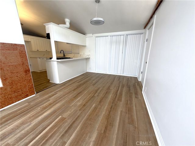 22238 Flanco Road, Woodland Hills, CA 91364