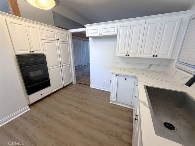 22238 Flanco Road, Woodland Hills, CA 91364