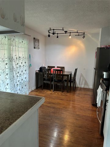 617 Dewberry Drive, Lewisville, TX 75067