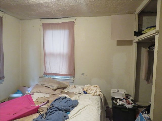 146 Wilker Ave, Aliquippa, PA 15001