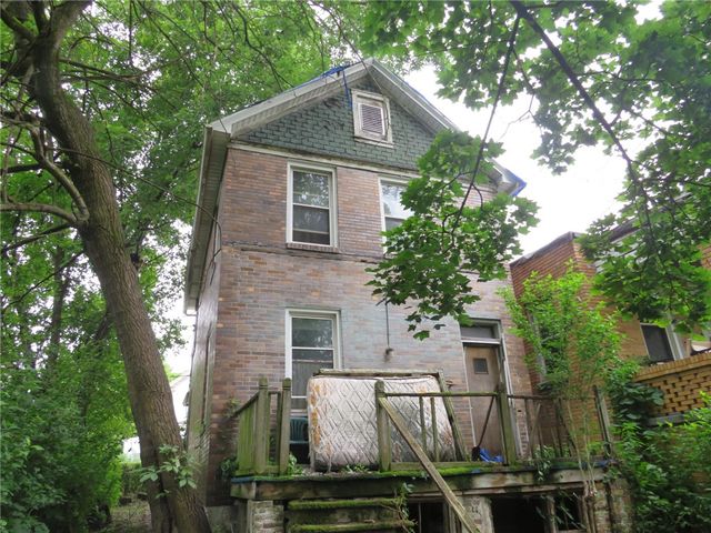 146 Wilker Ave, Aliquippa, PA 15001