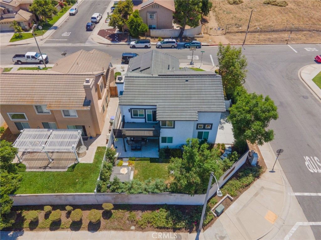 Image 41 of property listing at 15630 Willow, Fontana, CA 92337