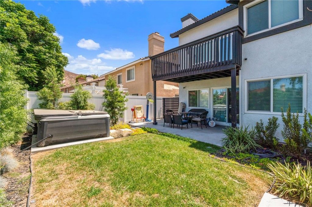 Image 5 of property listing at 15630 Willow, Fontana, CA 92337