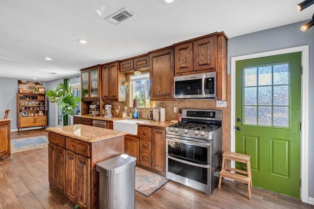 406 N Oak Lane, Tolar, TX 76476