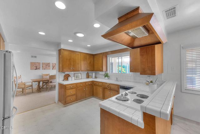 1320 Silliker Avenue, La Habra, CA 90631