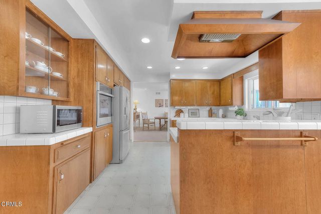 1320 Silliker Avenue, La Habra, CA 90631