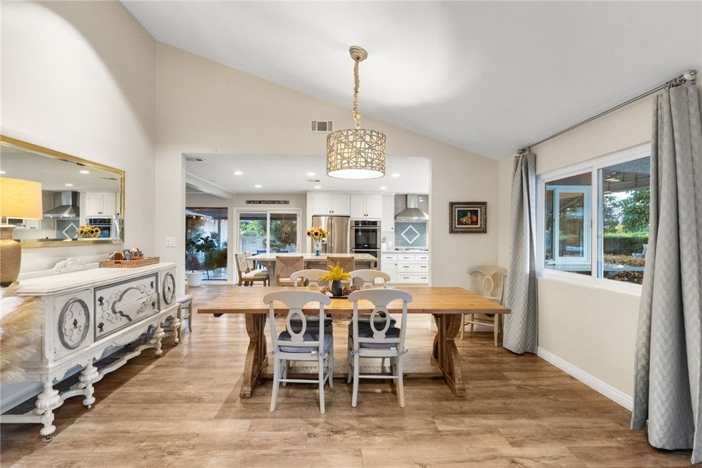 Image 16 of property listing at 26440 Old Agency, Hemet, CA 92544