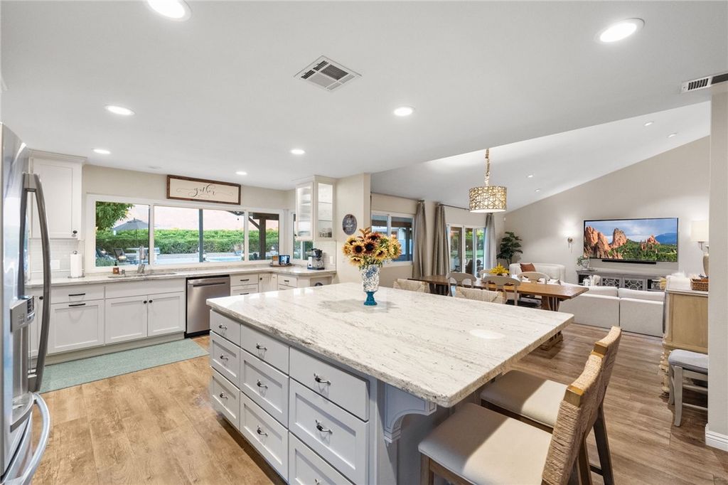 Image 18 of property listing at 26440 Old Agency, Hemet, CA 92544