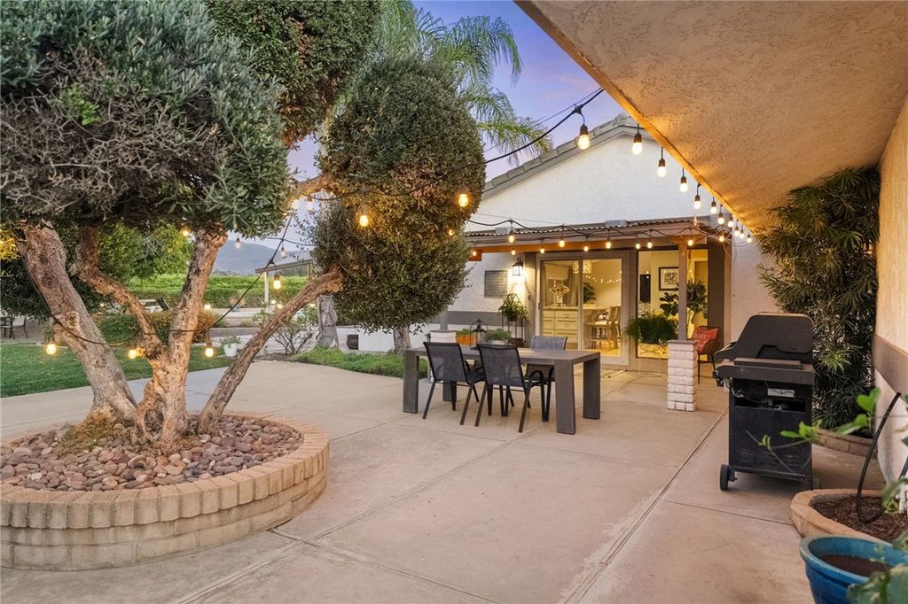 Image 50 of property listing at 26440 Old Agency, Hemet, CA 92544