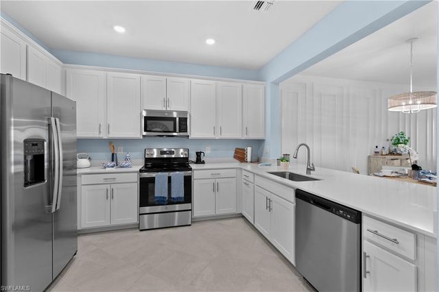18759 Copperhead CT N, Lehigh Acres, FL 33936