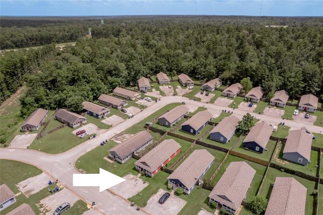 113 Varsity Drive, Huntsville, TX 77340