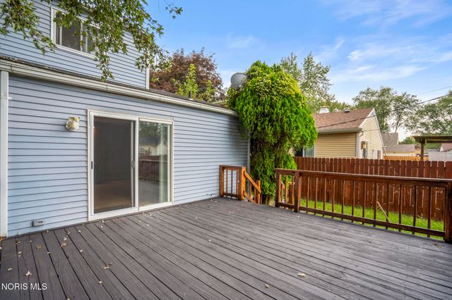 6122 Boothbay Drive, Toledo, OH 43615