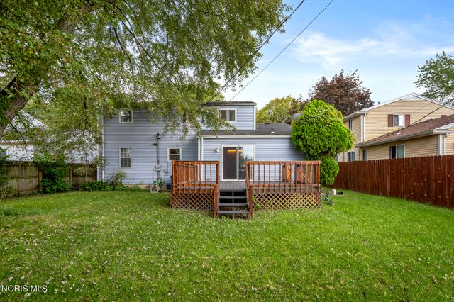 6122 Boothbay Drive, Toledo, OH 43615