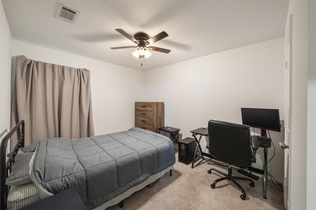 17118 Quaking Aspen Lane, New Caney, TX 77357