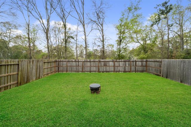 17118 Quaking Aspen Lane, New Caney, TX 77357