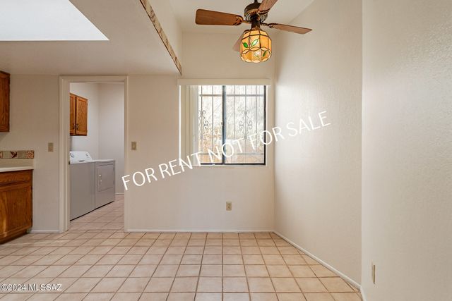 5810 E Chiricahua Trail, Tucson, AZ 85750