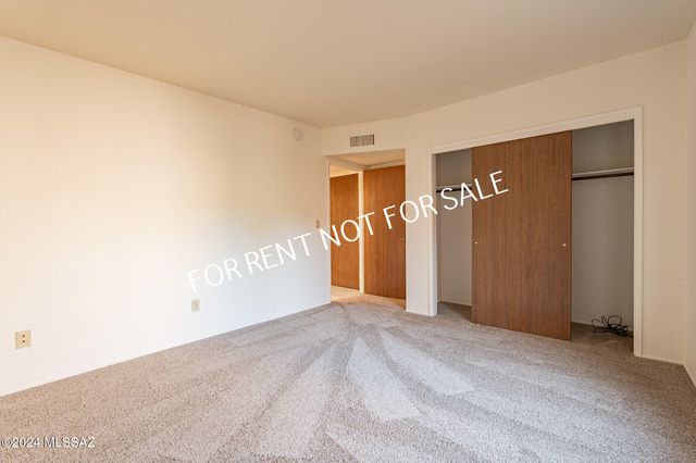 5810 E Chiricahua Trail, Tucson, AZ 85750