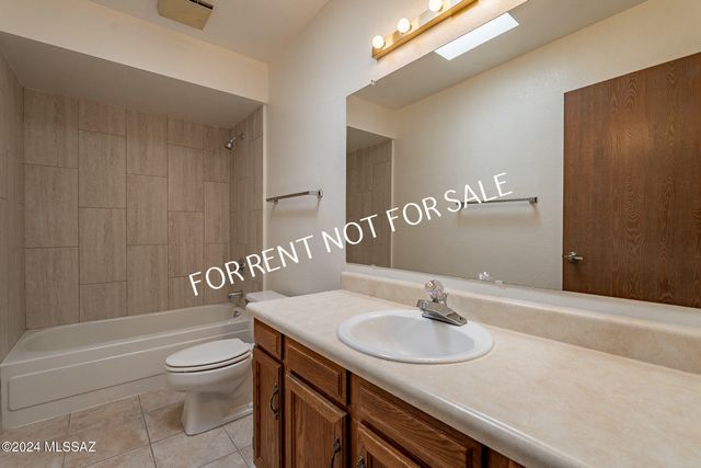 5810 E Chiricahua Trail, Tucson, AZ 85750