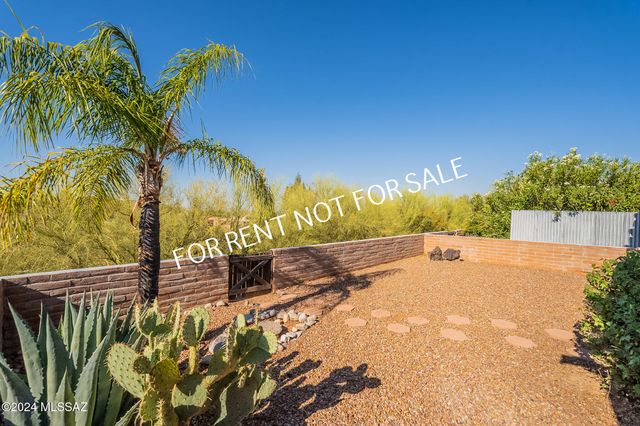 5810 E Chiricahua Trail, Tucson, AZ 85750