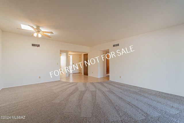 5810 E Chiricahua Trail, Tucson, AZ 85750