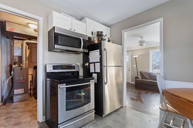 6812 50th Avenue N, Crystal, MN 55428