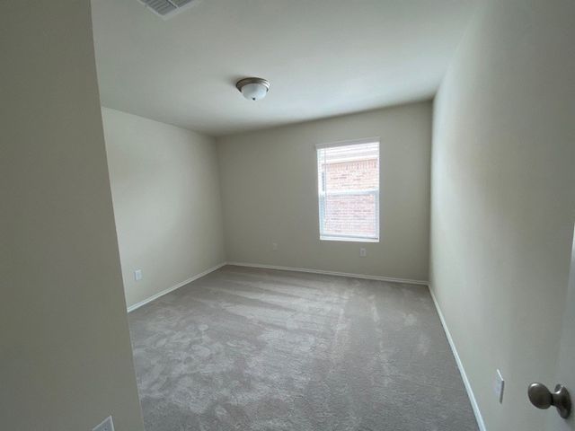 405 S Hopson Street, Van Alstyne, TX 75495