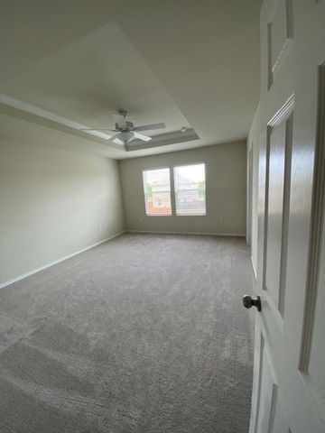 405 S Hopson Street, Van Alstyne, TX 75495