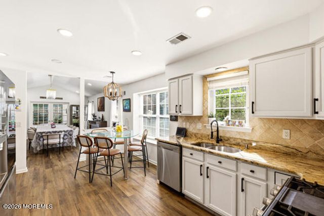 70 Rosewood Drive, Lakewood, NJ 08701