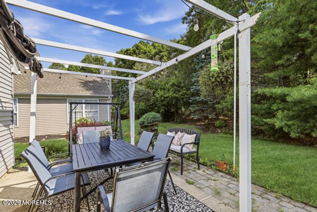 70 Rosewood Drive, Lakewood, NJ 08701