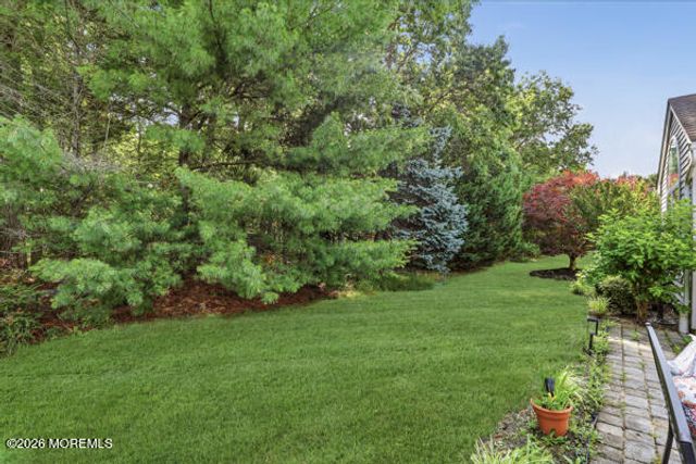 70 Rosewood Drive, Lakewood, NJ 08701