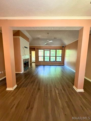 6021 WOODRUN Court, Montgomery, AL 36117