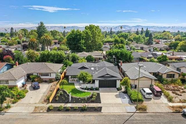 2496 Aragon Way, San Jose, CA 95125