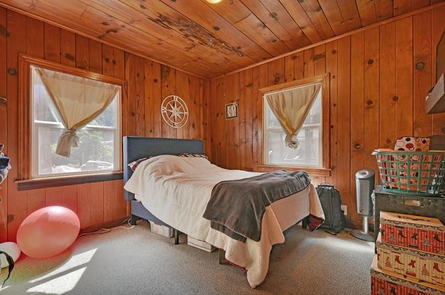 6016 Pony Express Trl, Pollock Pines, CA 95726