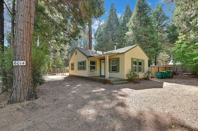6016 Pony Express Trl, Pollock Pines, CA 95726