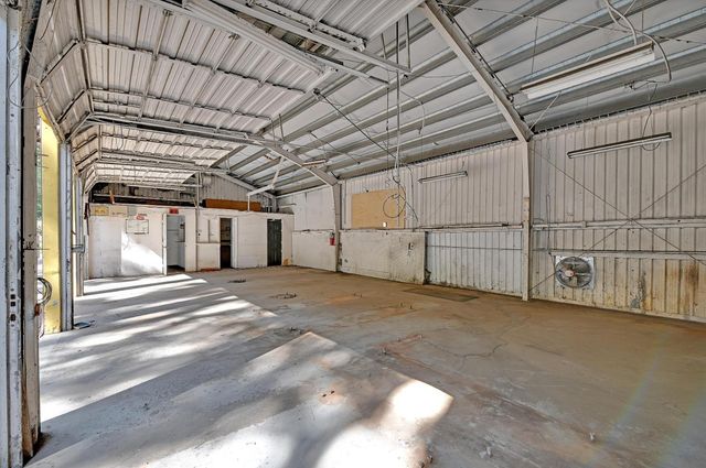 6016 Pony Express Trl, Pollock Pines, CA 95726