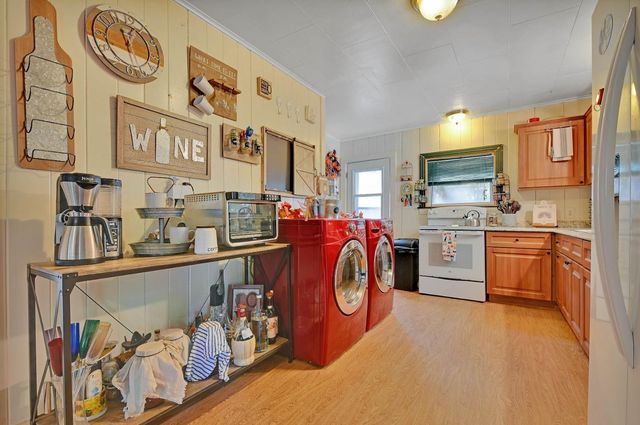 6016 Pony Express Trl, Pollock Pines, CA 95726