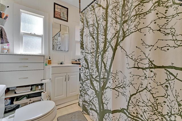 6016 Pony Express Trl, Pollock Pines, CA 95726