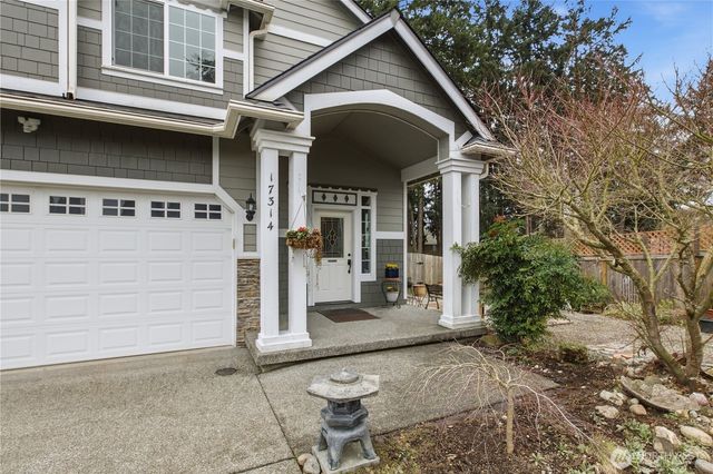 17314 18th Avenue E, Spanaway, WA 98387